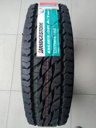 Bridgestone Dueler D697 235/75 R15 car tires
