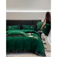 Set of 4 Thick and Warm Premium Soft Felt BeddingPiece Gives You Deeper and Better Sleep