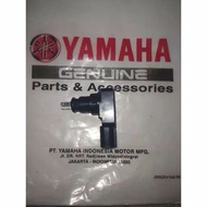 ISSY IC SENSOR CONNECTOR DYNAMO FUEL PUMP Original PART YAMAHA FI NEW VIXION R / R15 / MT15 155 VVA