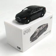 596 1: 64 Ford Mondeo Casual Clothes Police Alloy Simulation Car Model Ornaments Classic Collection 
