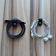 Apple 原裝黑色編織充電線 USB-C to Lightning (Mac Pro 跟機限定) + Lightning EarPods 耳機