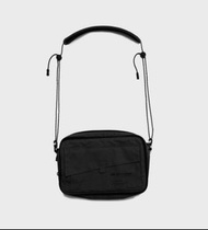 韓國 露營品牌 zerogram 小型 shoulder bag  一袋兩用 實用 戶外 露營 野餐 兩色