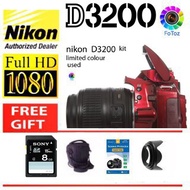 nikon D3200 kit len limited color (used)