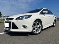 玻璃屋的國際巨人 Ford 福特 Focus 5D掀背 C340-8W 2.0L  汽油S運動型 女用一手原鈑件 速洽