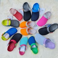 [Buy 1 Pair Free 4 Jibbitzs] Crocs LiteRide Kid Shoes รองเท้าหัวโตเด็ก รองเท้าแตะเด็ก รองเท้าครอส์เด็ก มี24สี รองเท้าสวย เบานิ่มใส่สบาย เด็กๆใส่แล้วน่ารักมา