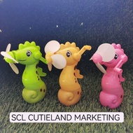 FAN - Mini Fan Kids Fan Portable Fan Cute Giraffe Hand Fan