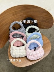 【正版授權】2025新款COS雲朵包白色女士迷你大容量羽絨感軟質手袋