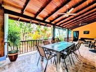 Lovely Tropical Ensuite Bedroom - Pool AC Hot H2O