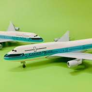 Airplane Model "B747 CATHAY PACIFIC " High Quality Alloy 20CM Type 1 (Fullbox)
