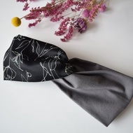 春の新作　Line Flower × dark gray cross hair and turban