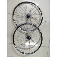 INTENSE WHEELSET with SUNRINGLE TUBELESS READY RIMS 27.5ER - BOOST AXLE USED ONE RIDE ONLY