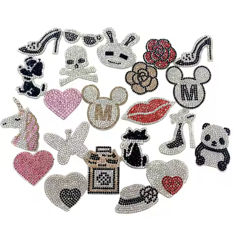 3PC /lot Hot fix Rhinestone Flower Heart Patches for Clothing Iron on Clothes Appliques Badge Stripe