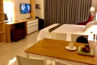 7 Studio - Sunrise City  North 2