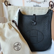 [全新]愛馬仕Hermes Evelyne 16 (Mini Evelyne) 黑銀 黑色銀扣 2026年4月購入