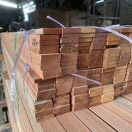 1/4" x 1-1/4" Kayu kambel / kayu ceiling wood decor / Kayu Solid  - Siap Ketam 31mm(lebar) x 8mm(teb