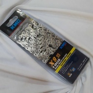 Bicycle chain KMC chain 9 speed/