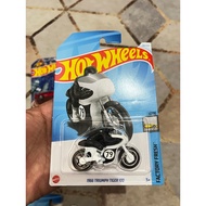 hotwheel triumph tiger 100
