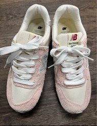 New Balance 996