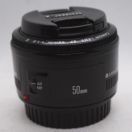 เลนส์ Fix Canon EF 50mm F1.8 II มือสอง ยอดฮิต ถ่าย  portrait บุคคลละลายหลัง