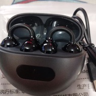 全新 AirPods Pro 2 代 無線充電盒