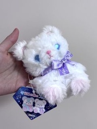 寶石藍眼白熊仔🦄
