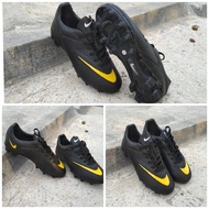 sepatu bola Nike mercurial original kulit asli