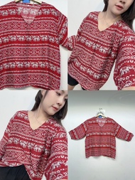 เสื้อคอวีลายช้าง แขนสามส่วน ผ้าแมมเบิร์ต งานไทย 100% ไม่มีช้างกลับหัว