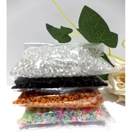 6/o sequin beads (0.4 cm) sand beads