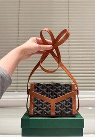 順豐包郵  Goyard minaudiere 帆布拼皮手拿包斜挎包 男女同款 黑棕色