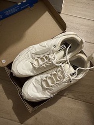 95% New Nike TC7900 EU39