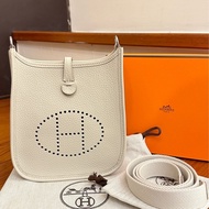 HERMÈS 8L冰川白 MINI EVELYNE 16