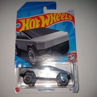 Hot Wheels Tesla Cybertruck - HW Rolling Metal