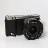 Samsung NX3000 (APS-C) Kit lens + 2粒原廠電池