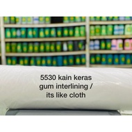 1 Meter Pengeras Kain Bergam Beg Craft Baju 5530 / 5520 / 1 Meter Interlining Cloth with gum/ Cotton