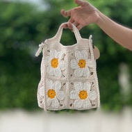 Daisy Motif Bag