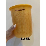 TUPPERWARE ONE TOUCH