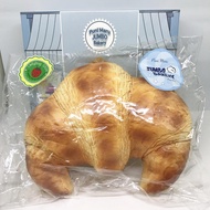 Sh rare Puni Maru Jumbo Bakery Squishy Fragrant Bread Scent.