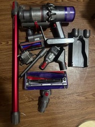 Dyson v11 fluffy