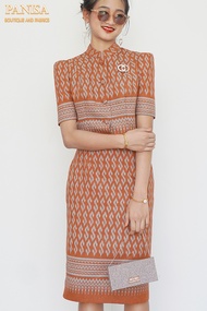 PANISA ชุดทำงานผ้าไทยสีส้ม จิตรลดาแขนสั้น