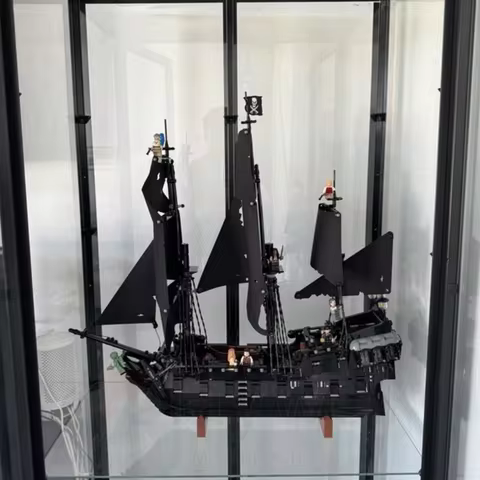High 10365 Disney Captain Jack Sparrow's Pirate Ship Bricks Building Compatible 2862pcs Caribbean Pi