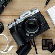 適用機型FUJIFILM X-T5 手掌紋皮革相機底座皮套
