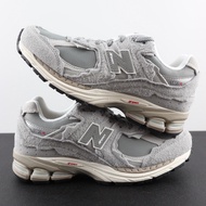 New Balance 2002R Light Grey