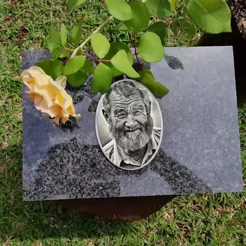 2D Flat Not 3D 1pc Custom Photo Memorial Headstone TilePersonalized Tombstone Ornament for Mother's 