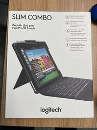 Light used 少用 iPad Logitech Slim Combo cover keyboard, iPad 鍵盤套