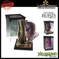 Fantastic Beasts Magical Creatures No:3 Fwooper Noble Collection