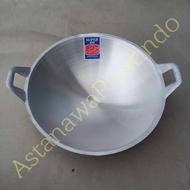 SUPER frying pan No. 13 super brand frying pan, thick aluminum concave wok, non-stick non stick pan