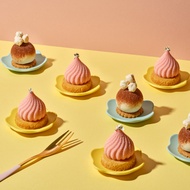 (Self Collection) [Goodwood Park Hotel] D24 Durian Raspberry Gem and D24 Durian Tiramisu Sphere