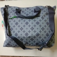 URBAN EQUIP: VATICANO (Sling bag)