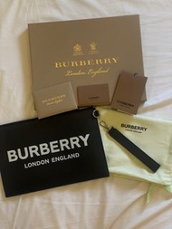 Burberry手拿包