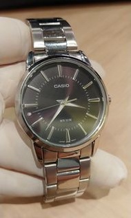 CASIO MTP-1303 全不銹鋼銀黑色(全新電池)